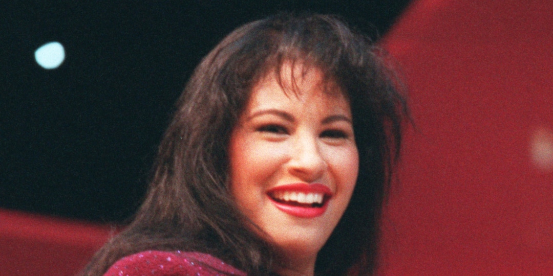 Still Dreaming Of You An Oral History Of Selena S Final Album E Online Ap